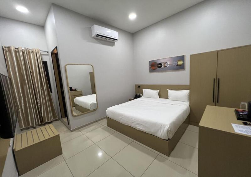 Ixoras Hotel Victoire Киншаса Экстерьер фото